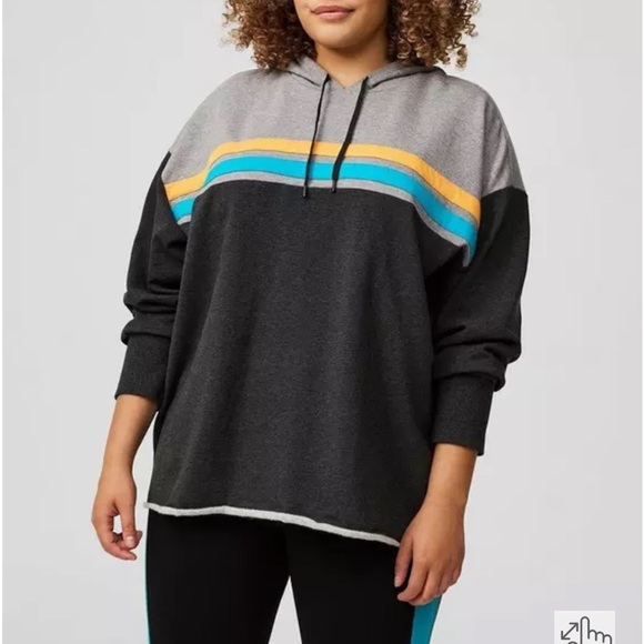 Torrid Everyday Fleece Colorblock Active Hoodie - Picture 4 of 7